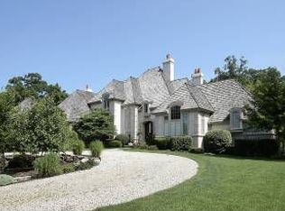 27096 Southwoods Ln, Mettawa, IL 60048