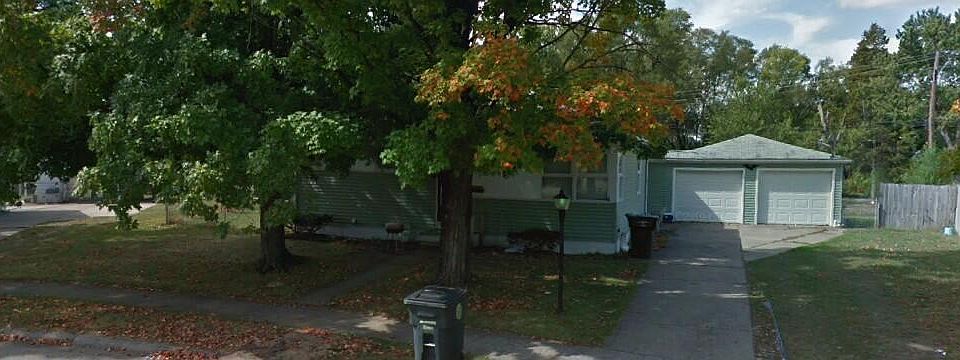 1st image of 927 Canterbury Dr
