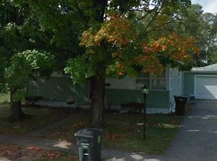 927 Canterbury Dr, South Bend, IN