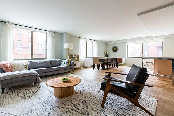 Sold by Compass | media 1