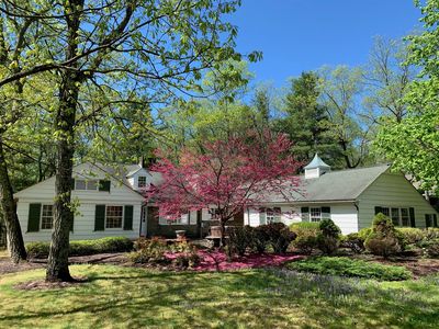 331 Summit Dr, Buck Hill Falls, PA, 18323