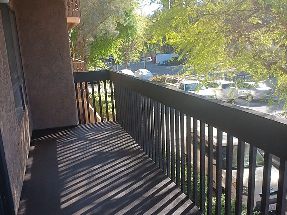 5th image of 22100 Burbank Blvd Unit 234