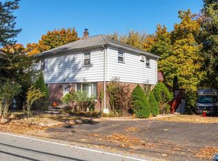 49 Sand Rd, Westwood, NJ 07675