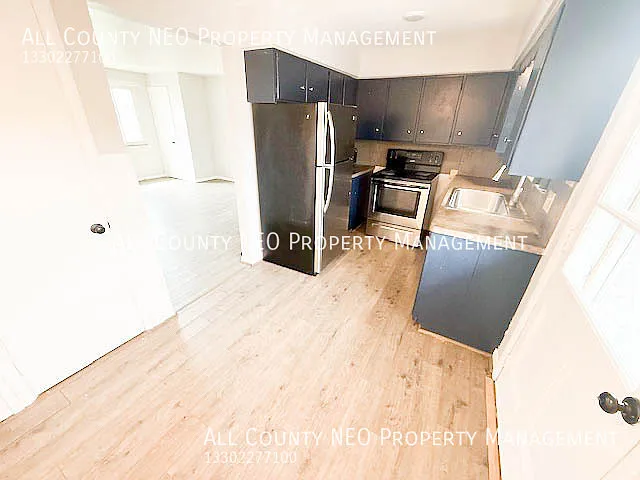 1737 Portage Trl #2 — Photo 10