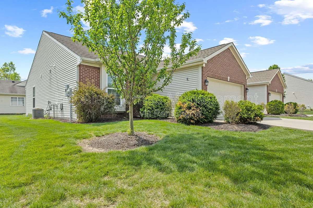 Building Photo - 556 Dylan Dr