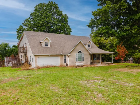 2416 Meador Port Oliver Rd, Scottsville, KY 42164
