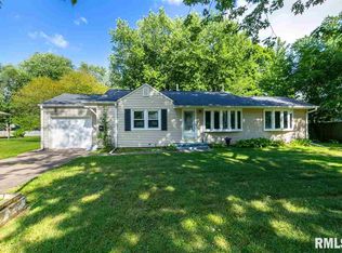 3238 12th St, East Moline, IL 61244