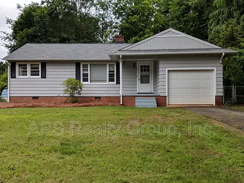 60 Glenwood St Photo 1