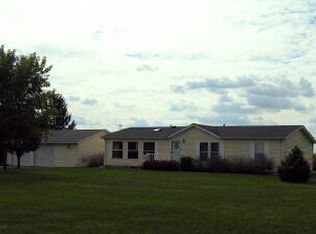 28240 N 990 East Rd, Potomac, IL 61865