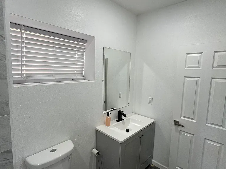 1204 Sawmill Rd NW #2-F — Photo 4