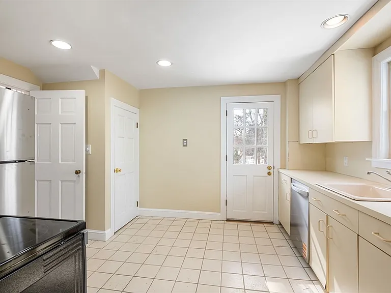 159 Payson Rd — Photo 25
