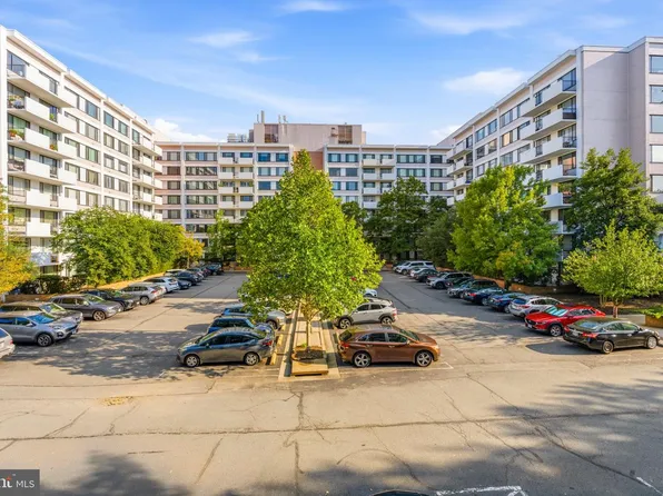 4501 Arlington Blvd APT 611, Arlington, VA 22203