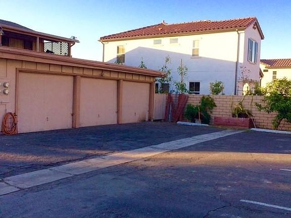 5th image of 2120 Pomona Ave