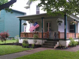 466 Oakwood Ave, East Aurora, NY 14052