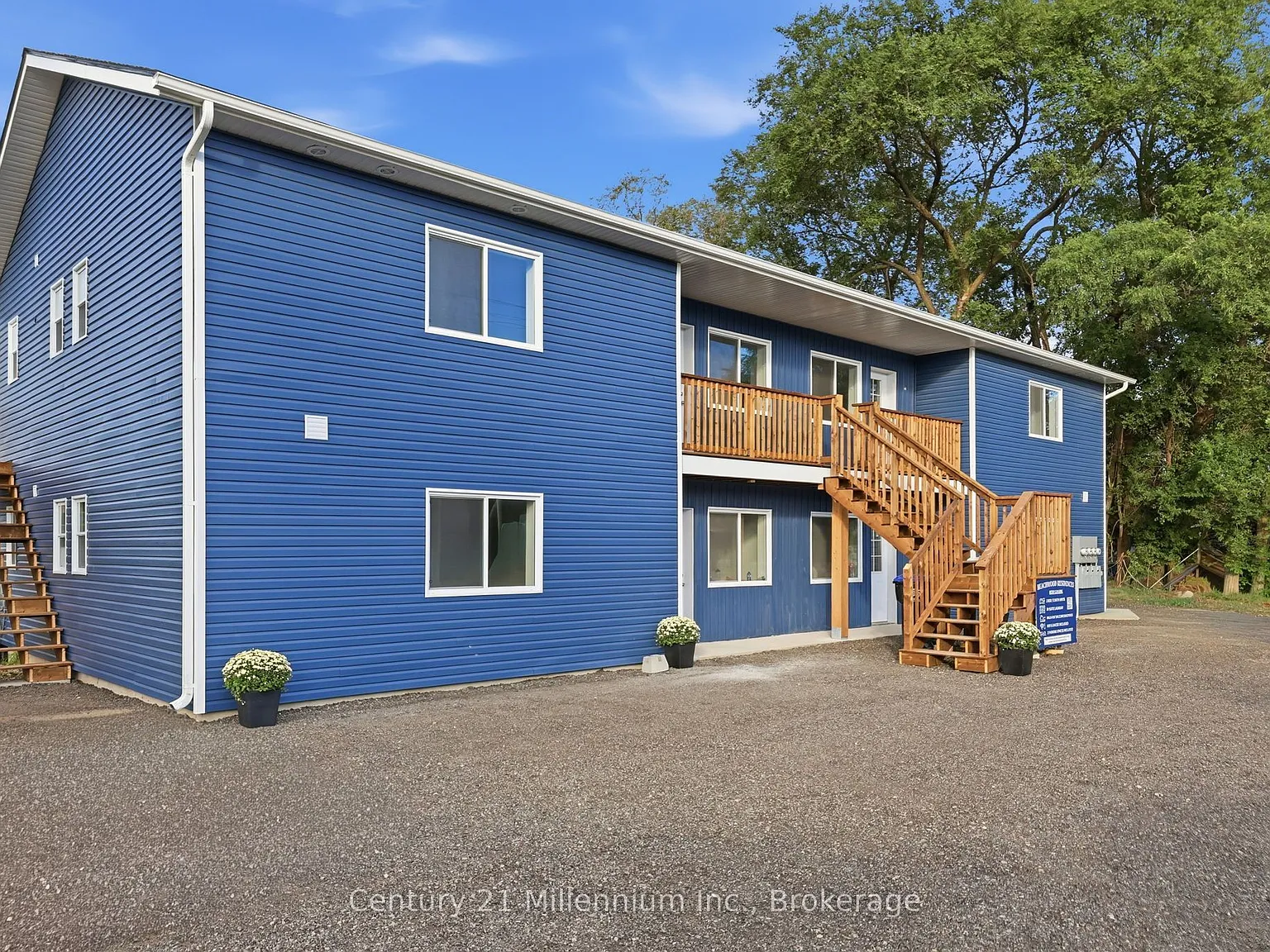 2 bed, $2,350 — Photo 1