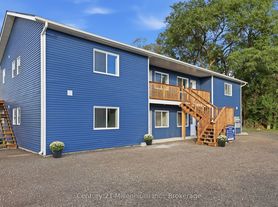 9592 Beachwood Rd