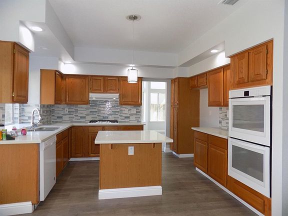 3rd image of 6713 Richlands Way
