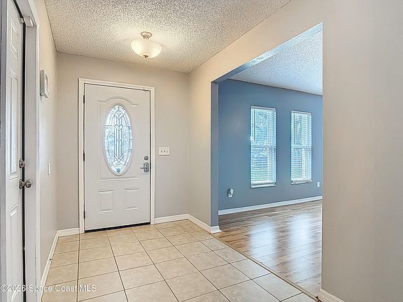 4th image of 1815 Travelers Palm Dr