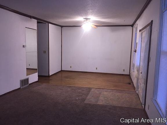 4th image of 116 N State St