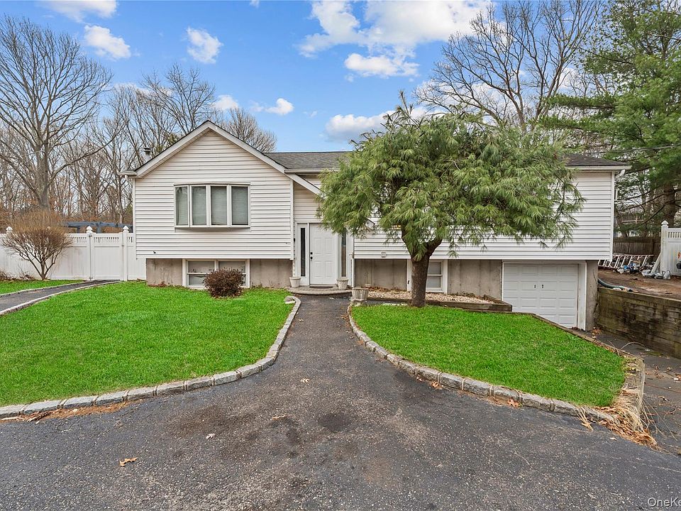 1st image of 147 Horseblock Road