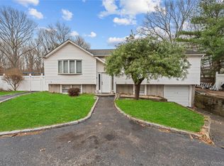 147 Horseblock Road, Centereach, NY 11720