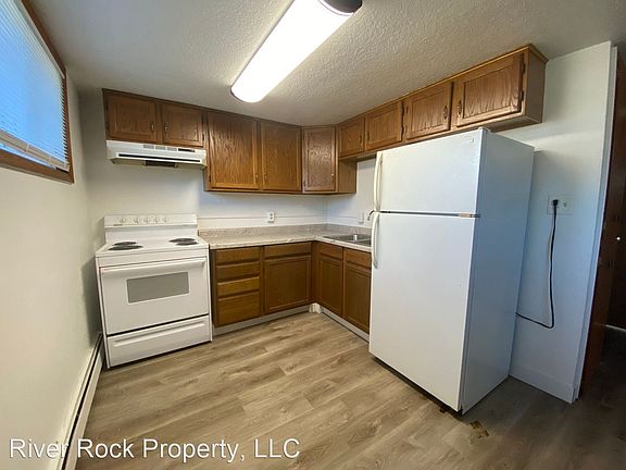 2nd image of 2710 9th St N #10367298