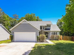 1200 Realm Ln, Lawrenceville, GA 30044
