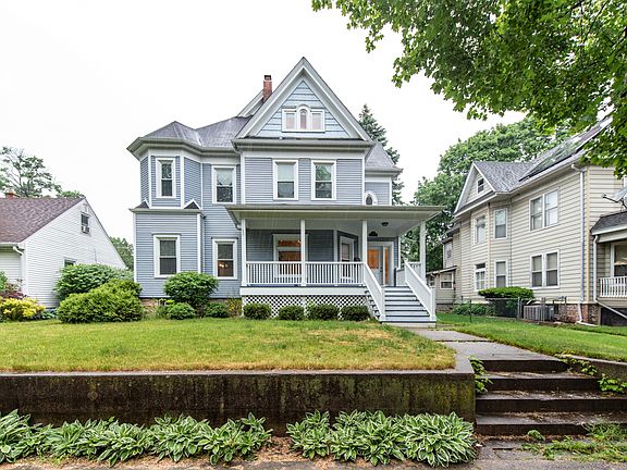 2nd image of 2404 Elisha Ave