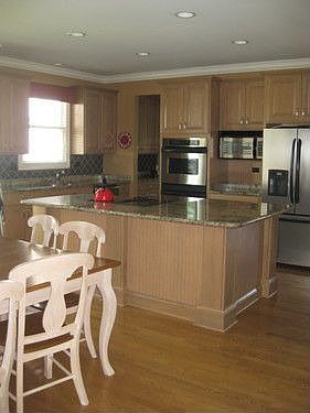 2nd image of 1712 Fielding Dr