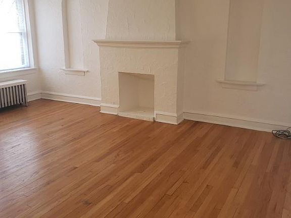 4th image of 5443 N Campbell Ave APT 3R