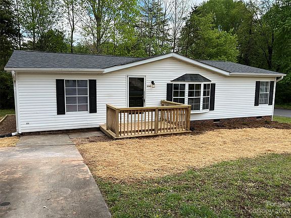 3rd image of 1245 Suncrest Ave