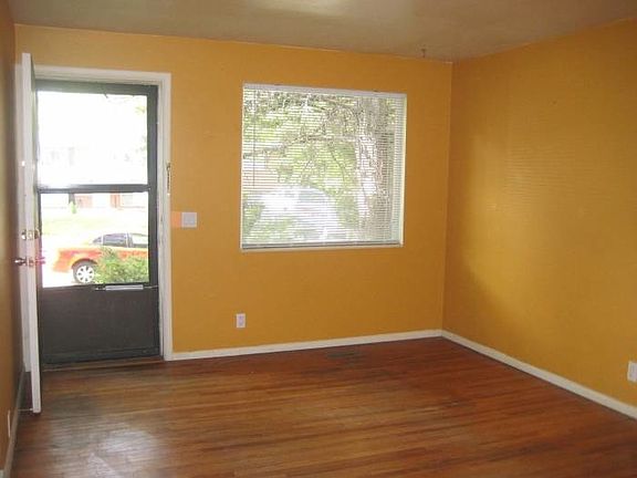 2nd image of 1765 E Osage Orange Ave