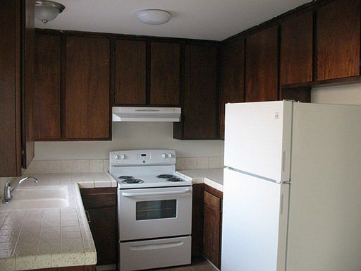 2nd image of 214 S Gregory St APT 1