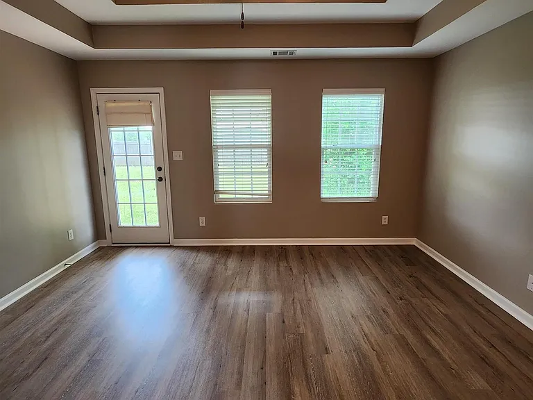 103 Haven Way — Photo 3