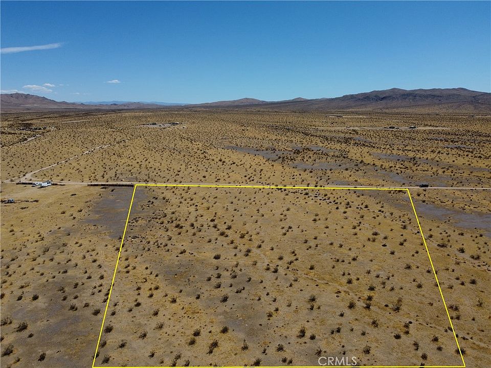 2nd image of 2 Yucca Trl