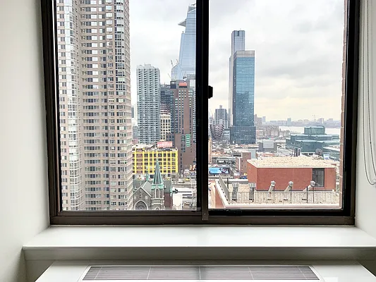 Rented by The Dermot Realty Management Company | media 35