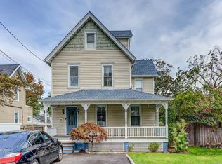 49 2nd Ave, Bay Shore, NY 11706