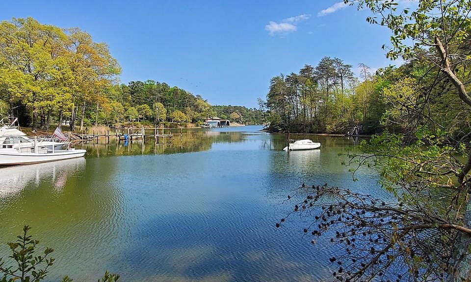 1st image of 0 Cranes Creek Harbor Dr