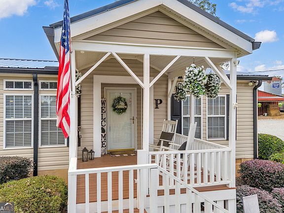 4th image of 2439 Faye Carey Rd