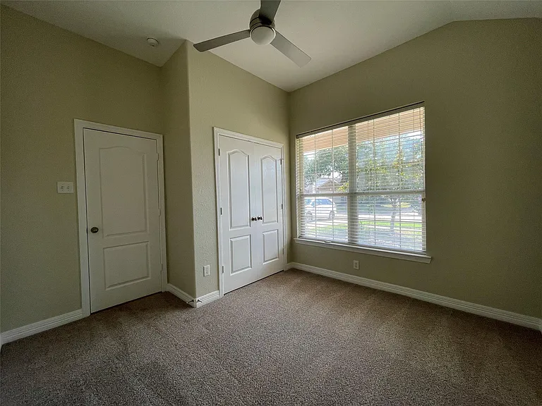 5811 Ranch Riata Ct — Photo 19
