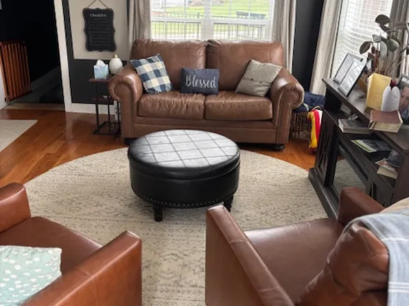 (undisclosed Address), Onalaska, WI 54650