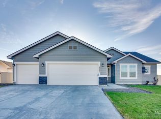 1513 W Riodosa Dr, Meridian, ID 83642