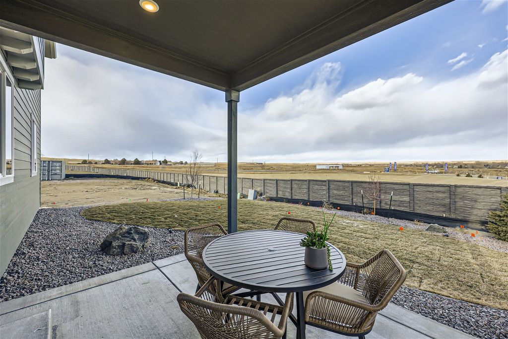Ontario | Residence 39205 Plan, Prairie Song