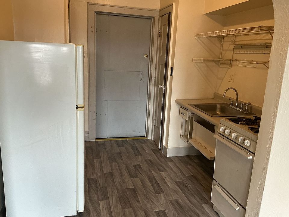 1st image of 1322-1324 W Vliet St #5
