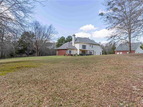 3rd image of 2101 Indian Shoals Rd