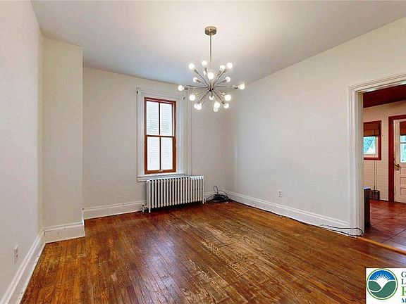 4th image of 715 High St