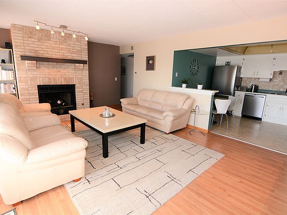 3rd image of 6320 W Higgins Ave APT 304
