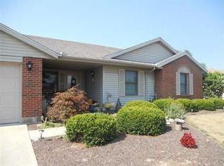512 Sycamore Dr, Eaton, OH 45320
