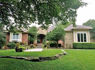 32 W Shadybrook Dr, Wellington, KS 67152