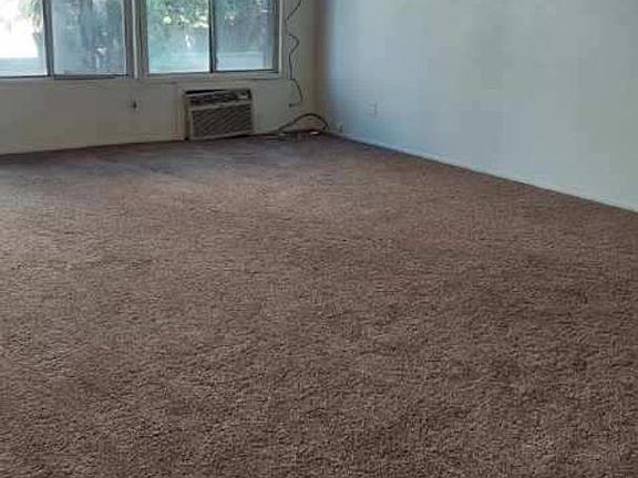 3rd image of 605 N Dalton Ave #1